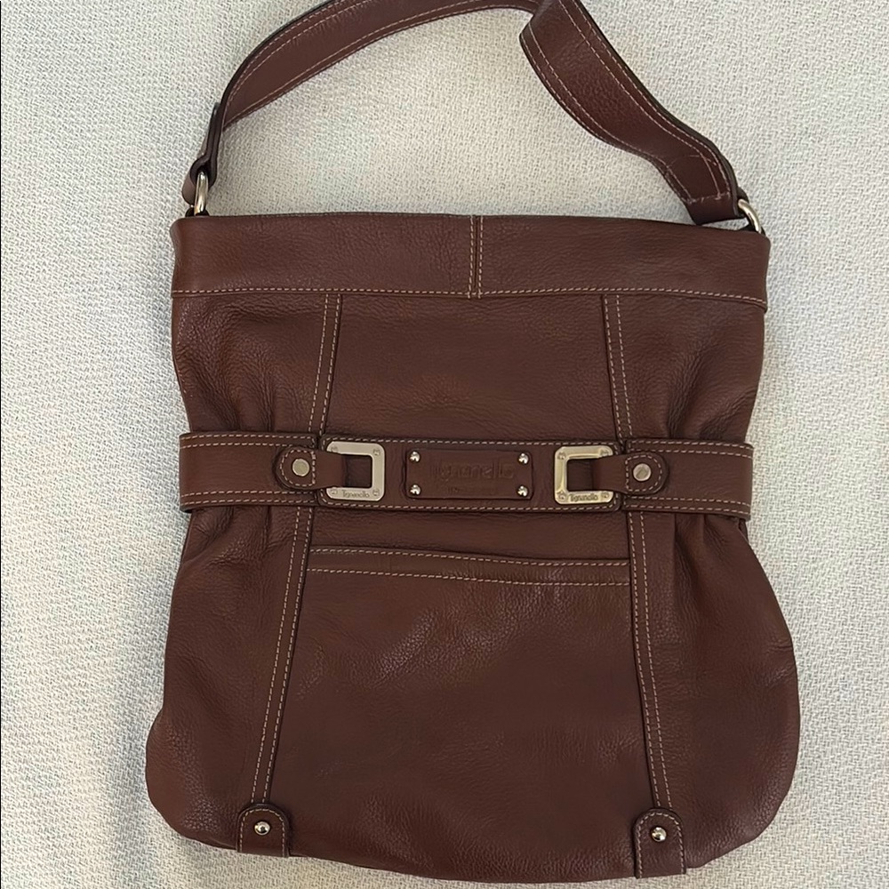 Chocolate Brown Leather Shoulder Bag with Adjustable Strap and Slouchy Style